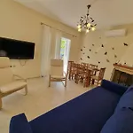 The Yellow House Ii 2br Retreat Near Myrtos *