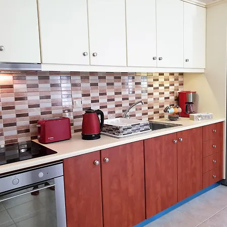 The Yellow House Ii 2br Retreat Near Myrtos Andipáta