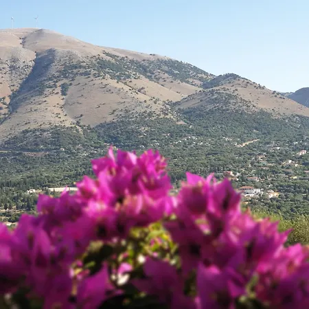 Theyellow House Ii Fully Equipped 2br Andipáta